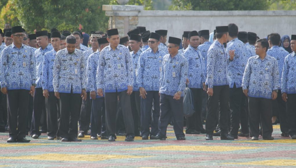 Penyebaran Covid-19 Kian Meningkat, Pemkab Karimun Terapkan WFH Presiden Larang Pejabat dan ASN Buka Bersama