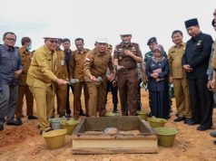 Gubernur Kepri Letakkan Batu Pertama Pembangunan Gedung Rawat Inap Jiwa dan Perkantoran RSKJKO EHD