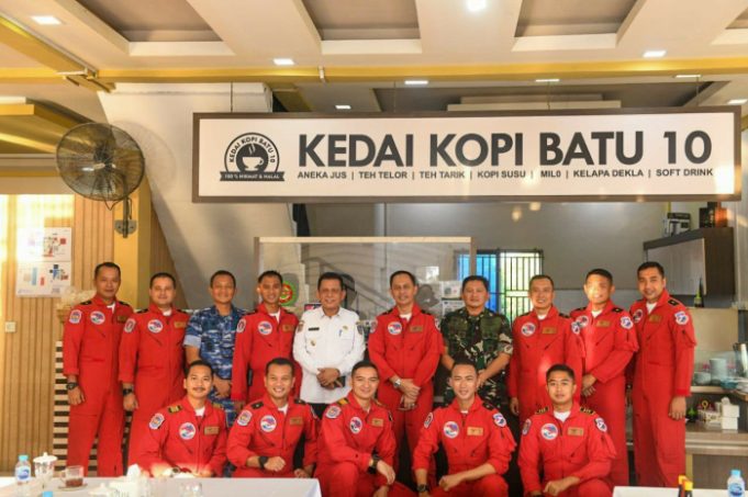 Gubernur Ansar Berharap JAT Kembangkan Potensi Aerowisata di Kepri
