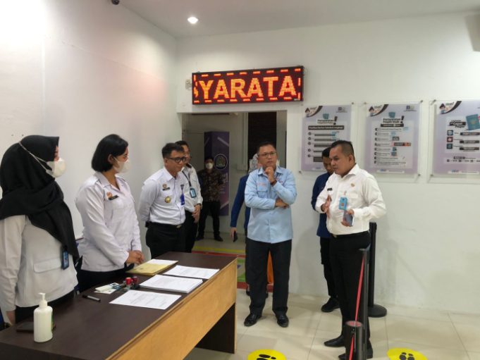 Antrean Pengurus Paspor Mengular, Ombudsman Sidak Kantor Imigrasi