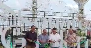 Satu-satunya di Batam, Nikmati Kenyamanan Taman Central Square Garden untuk Keluarga