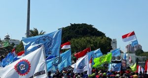 Demo Buruh di Seluruh Penjuru Negeri, Peringati Hari Buruh