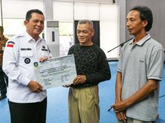 Gubernur Ansar Serahkan Bantuan Pertanian Perikanan dan Bantuan Pangan Di Kabupaten Bintan