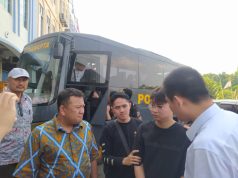 Kasus Love Scamming WNA China Di Batam, Polda Kepri Serahkan Tersangka dan Barang Bukti ke Polisi China