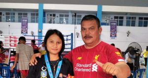 Prestasi Gemilang Viona Florentina Tamba, Penghobi Tinju sejak Kecil