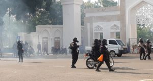 Demo Warga Rempang di BP Batam Ricuh, Sejumlah Pengunjuk Rasa Diamankan