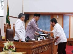 Paripurna DPRD soal Penjelasan Walikota soal Ranperda Penyelenggaraan Pemakaman di Batam