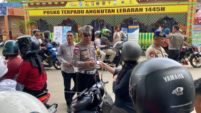 Ratusan Pemudik Tinggalkan Bintan dengan Tiket Balik Gratis dari Kapolres