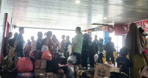 Ribuan Calon Penumpang Padati Pelabuhan SBP Tanjungpinang