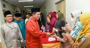 Gubernur Ansar Hadiri Halalbihalal Bersama Keluarga Besar RSUD RAT