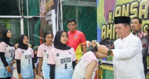 Gubernur Ansar Resmi Tutup Turnamen Voli Putri U-23 Gubernur Cup Zona Anambas