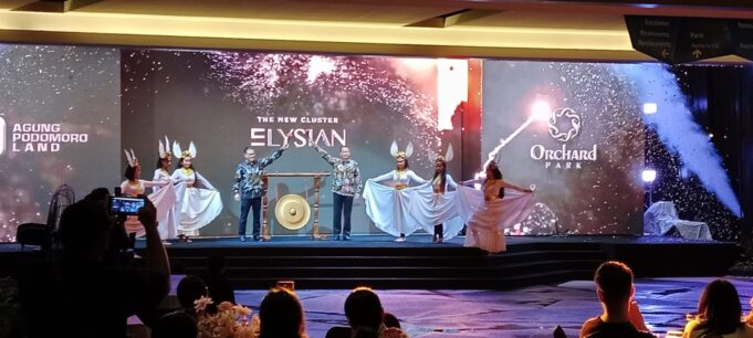 Grand Launching Cluster Elysian, Orchard Park Batam Diisi Performance Penyanyi Dellon