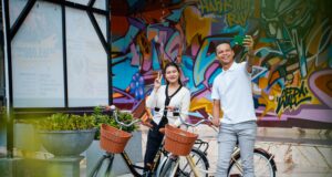 Olahraga Sore Keliling Harbour Bay dengan Sepeda Santai di Yello Hotel Harbour Bay Batam