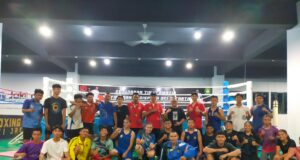 Tim Tinju Kepri Bertandang ke Pusat Pelatihan Olahraga Pelajar untuk Tambah Jam Terbang