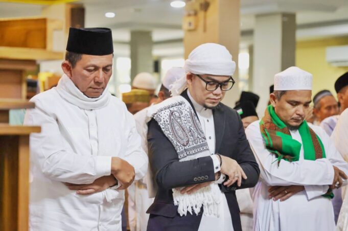 Ansar Ahmad Jadi Khatib Sholat Idul Adha 1445 H di Masjid At Thoriq