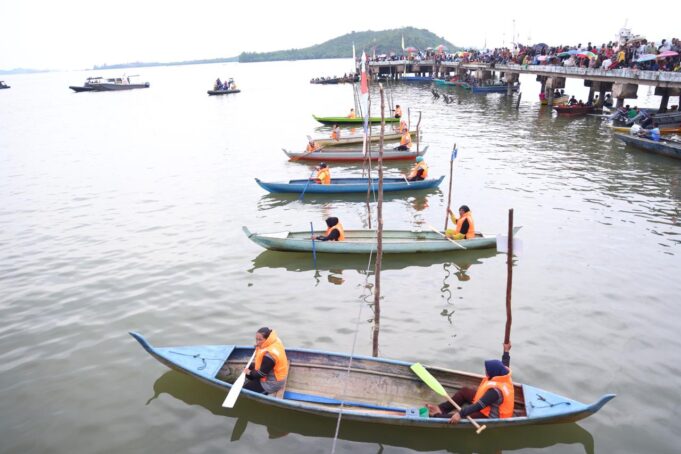 Kejuaraan Dayung Sampan dan Ketinting Dibuka Kapolda Kepri