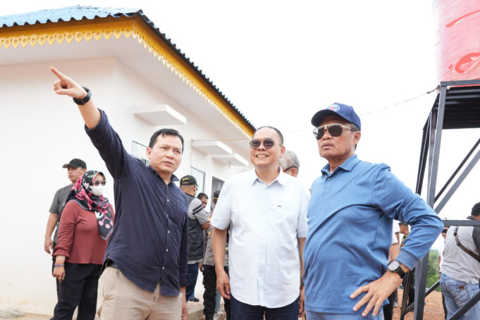 Tinjau Pembangunan Hunian Baru Masyarakat Rempang, Deputi Kemenko Polhukam Optimis Rampung Sesuai Dengan Target