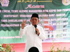 Gubernur Kepri Ansar Ahmad Tegaskan Pentingnya SDM Berkualitas di Depan Ribuan Alumni STIQ Batam