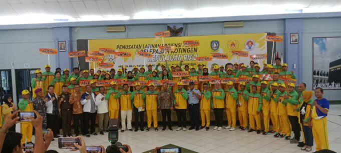 Sekdaprov Kepri Lepas Kontingen Kepri ke PON XXI Aceh-Sumut 2024: Mohon Doa & Dukungan dari Masyarakat Kepri