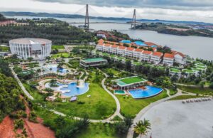 HARRIS Resort Barelang Batam Rayakan Ulang Tahun ke-7, dengan Program CSR Bertema Lingkungan