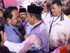 Nurdin Basirun Meneteskan Air Mata di Pelukan Ansar