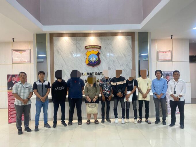 Empat Calon PMI Ilegal Diamankan Polsek Bandara Hang Nadim Batam saat Hendak Diterbangkan ke Kamboja