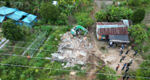 Pembongkaran Rumah Warga Rempang yang Setuju Relokasi Berjalan Lancar dan Kondusif