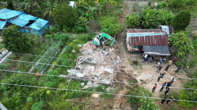 Pembongkaran Rumah Warga Rempang yang Setuju Relokasi Berjalan Lancar dan Kondusif