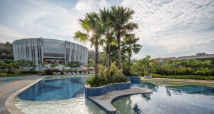 Harris Resort Barelang Batam Menyambut Natal dan Tahun Baru dengan Perayaan Spektakuler