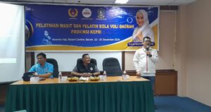 Pembukaan Pelatihan Wasit dan Pelatih Bola Voli, Usep RS: Semoga Meraih Prestasi yang Mendunia