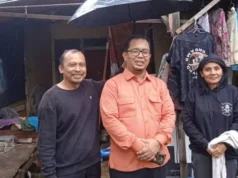 Korban Longsor di Seraya dan Sengkuang Disambangi Waka III DPRD Kepri Bahktiar