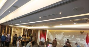 Amsakar Achmad dan Li Claudia Chandra Resmi Jadi Kepala dan Wakil Kepala BP Batam