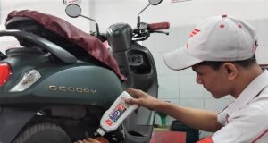 Pentingnya Untuk Rutin Mengganti Oli Motor