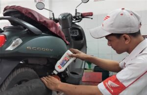 Pentingnya Untuk Rutin Mengganti Oli Motor