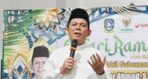 Gubernur Kepri Ansar Ahmad Berbuka Puasa Bersama Masyarakat Kampung Sidomulyo