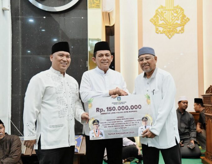 Gubernur Ansar Ajak Maknai Puasa dengan Perbanyak Ibadah