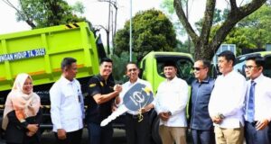 14 Armada Pengangkutan Sampah di Batam Siap Dioperasikan