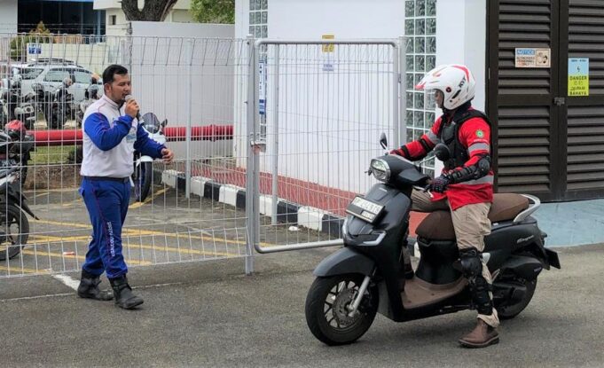 Enam Cara Aman dan Nyaman Berkendara di Bulan Ramadan