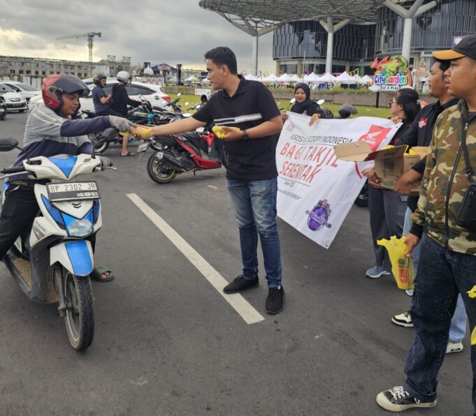 Bikers Honda One Heart Community Kepri Tebar Kebaikan di Bulan Ramadhan