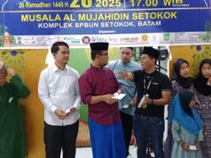 Kolaborasi Mushala Al Mujahidin Setokok dan Sahabat Inspirasi Batam Geler Bukber dan Santunan
