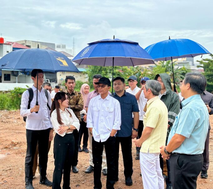 Kepala BP Batam dan Wakil Kepala BP Batam Tinjau Penataan Sungai Baloi Indah