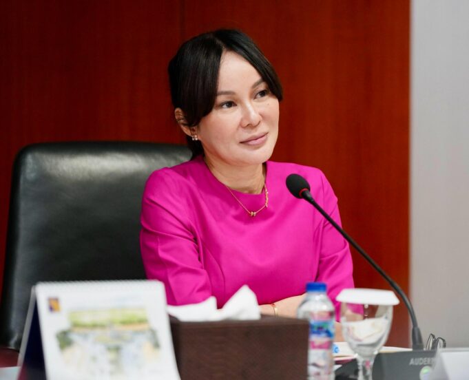 Ciptakan Iklim Investasi Kondusif, Li Claudia Komitmen Benahi Regulasi