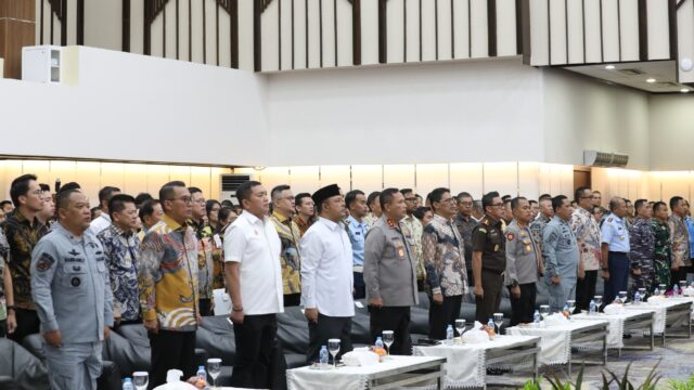 WhatsApp Image 2025-04-16 at 17.28.19 Badan Pengusahaan Batam (BP Batam) menggelar pertemuan tatap muka bersama asosiasi dan pelaku usaha di Kota Batam, Rabu (16/4/2025).