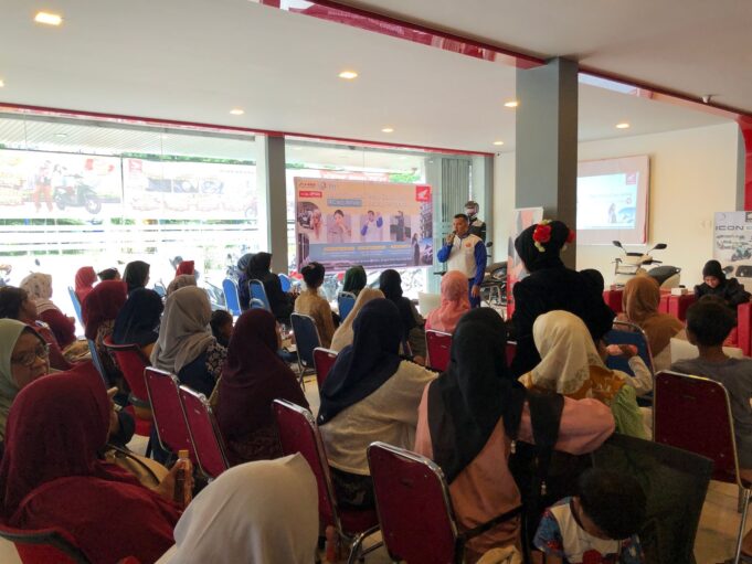 Honda Ajak Perempuan Batam Lebih Peduli Keselamatan Berkendara Lewat Simulasi Interaktif