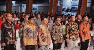 Peringatan Waisak 2569, Wagub Nyanyang: Bangun Bangsa Beradab, Beretika, dan Harmonis Wakil Gubernur Kepulauan Riau, Nyanyang Haris Pratamura, menghadiri peringatan Hari Raya Waisak 2569 Tahun Buddhis / 2025