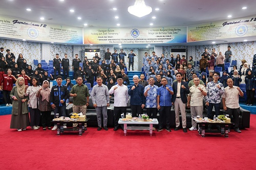 Wakil Gubernur Kepulauan Riau, Nyanyang Haris Pratamura, menghadiri kegiatan silaturahmi bersama Ikatan Alumni (IKA) dan Organisasi Mahasiswa (ORMAWA) Fakultas Ilmu Sosial dan Ilmu Politik (FISIP) Universitas Maritim Raja Ali Haji (UMRAH), Wakil Gubernur Kepulauan Riau, Nyanyang Haris Pratamura, menghadiri kegiatan silaturahmi bersama Ikatan Alumni (IKA) dan Organisasi Mahasiswa (ORMAWA) Fakultas Ilmu Sosial dan Ilmu Politik (FISIP) Universitas Maritim Raja Ali Haji (UMRAH),