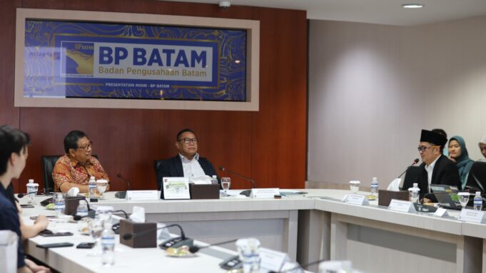 Deputi Bidang Investasi dan Pengusahaan BP Batam Terima Audiensi Singtel Group dan NeutraDC Nxera Batam