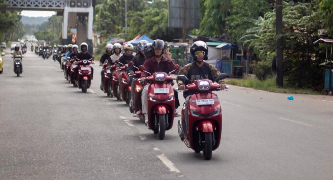 Keseruan Bikers Honda Kepri di Event Stylovers & Scoopy Velocreativity PT Capella Dinamik Nusantara (CDN) wilayah Kepulauan Riau sukses menyelenggarakan dua kegiatan seru dan inspiratif bertajuk Stylovers dan Scoopy Velocreativity.