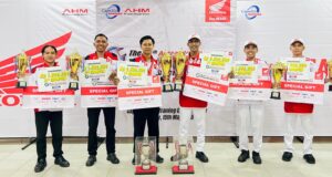 Lahirkan Juara, Capella Dinamik Gelar Ajang Adu Skill Teknisi & Service Advisor Honda PT Capella Dinamik Nusantara, sebagai Main Dealer sepeda motor Honda di wilayah Kepulauan Riau, kembali menggelar ajang bergengsi Technical Skill Contest 2025 Regional KEPRI.