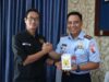 Pererat Silaturahmi, Lanud Hang Nadim Terima Kunjungan SMSI dan PWI Kota Batam Komandan Lanud Hang Nadim, Letkol Pnb Hendro Sukamdani, M.Tr.Oplsa., bersama Ketua Persatuan Wartawan Indonesia (PWI) Kota Batam, M Kavi Ansyarulah.